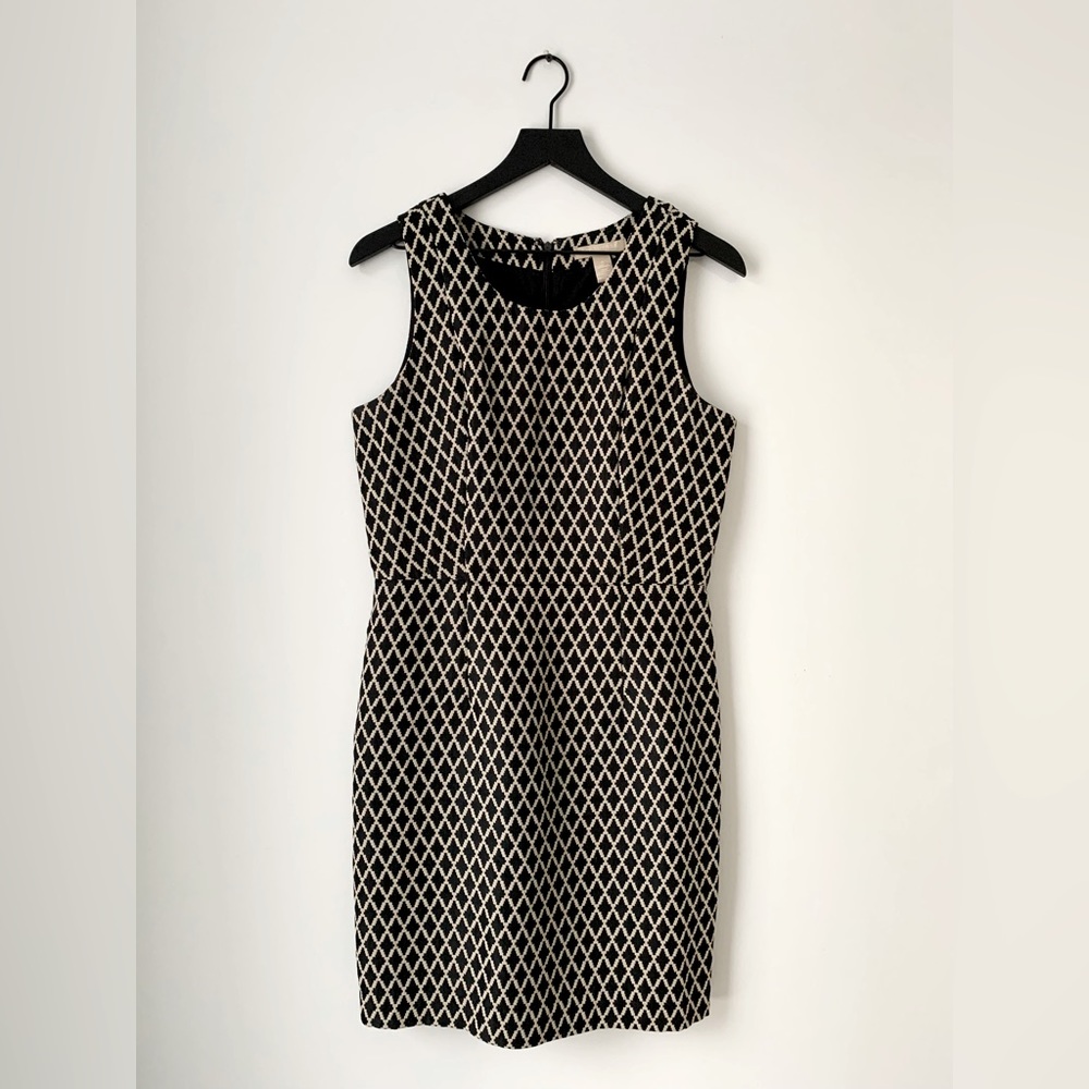 Banana Republic Pencil Sheath Dress Cream & Black Harlequin Diamond Pattern!